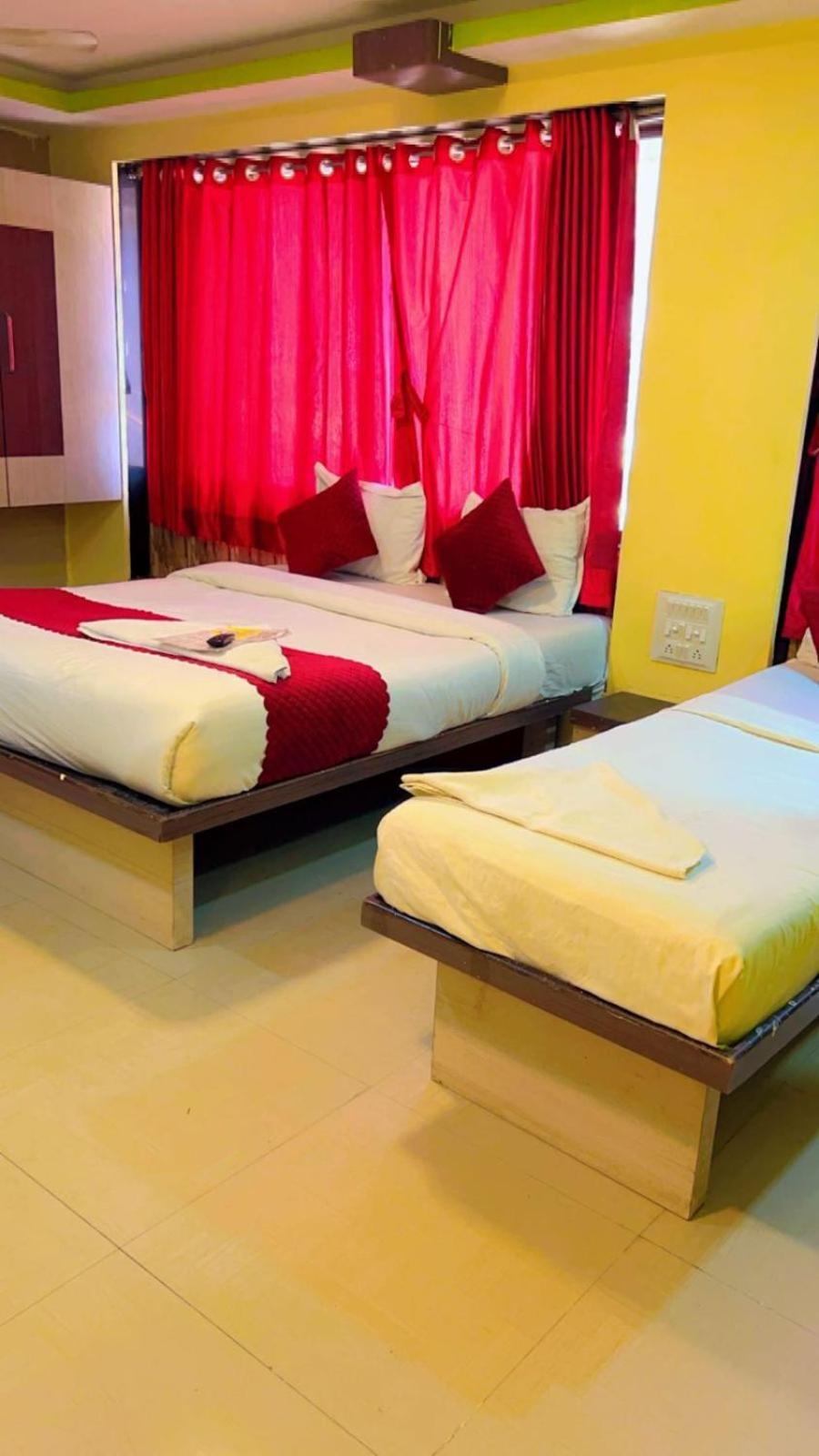 Hotel Icon International Airport Мумбай Екстериор снимка