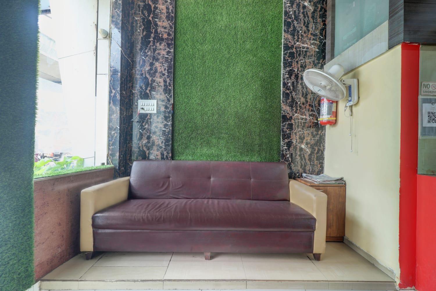 Hotel Icon International Airport Мумбай Екстериор снимка