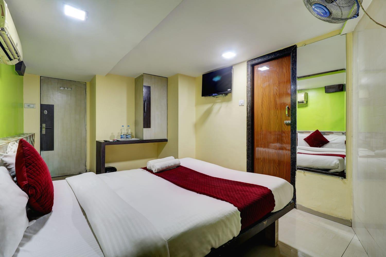 Hotel Icon International Airport Мумбай Екстериор снимка