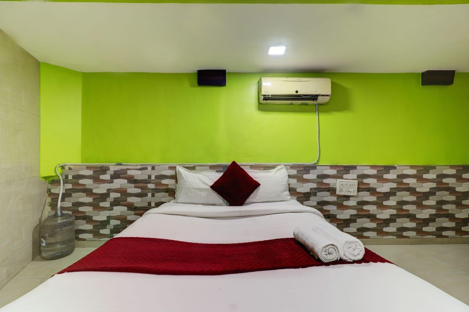 Hotel Icon International Airport Мумбай Екстериор снимка