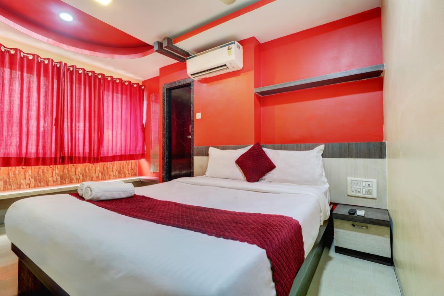 Hotel Icon International Airport Мумбай Екстериор снимка
